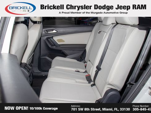 Used 2019 Volkswagen Tiguan SE w/ Panoramic Sunroof Package image 16