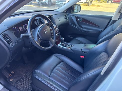 Used 2015 INFINITI QX50 Journey w/ Premium Package image 22