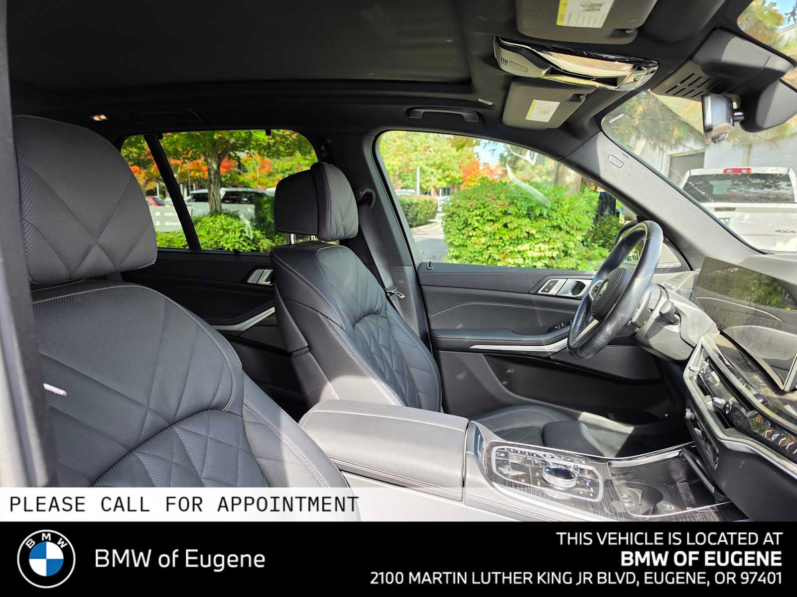 Used 2025 BMW X5 xDrive50e w/ Executive Package AWD/4WD image 10