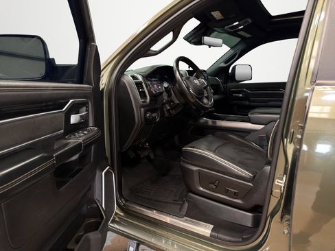 Used 2021 RAM 2500 Laramie w/ Safety Group B AWD/4WD image 13