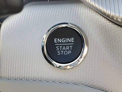 New 2026 Ford Explorer Active w/ Active Comfort Package image 18