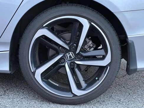 Used 2021 Honda Accord Sport image 7