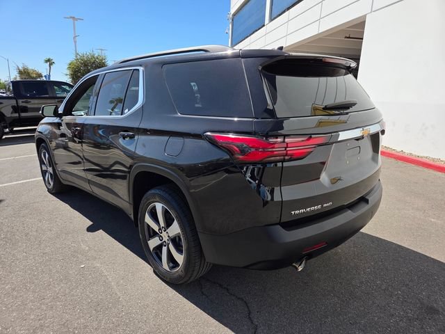 Certified 2023 Chevrolet Traverse LT w/ LT Premium Package AWD/4WD image 4