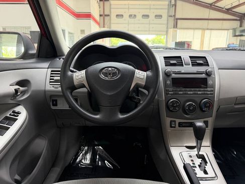 Used 2011 Toyota Corolla LE FWD image 21