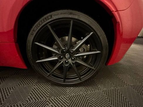 Used 2024 Toyota GR86 Premium RWD image 25