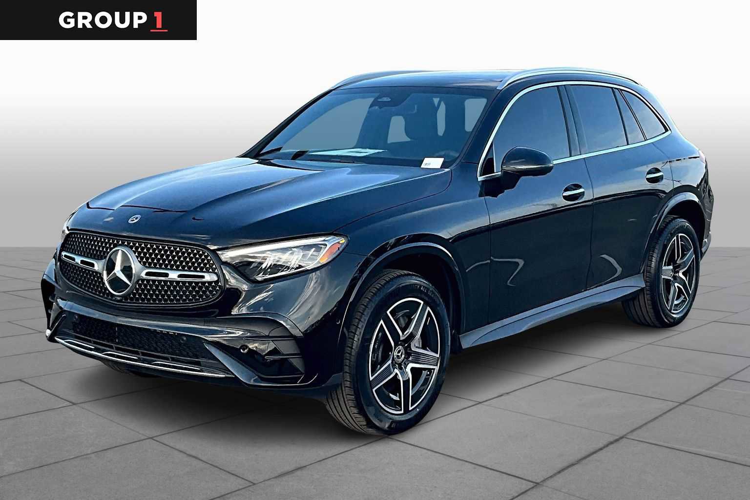 Certified 2026 Mercedes-Benz GLC 300 image 1