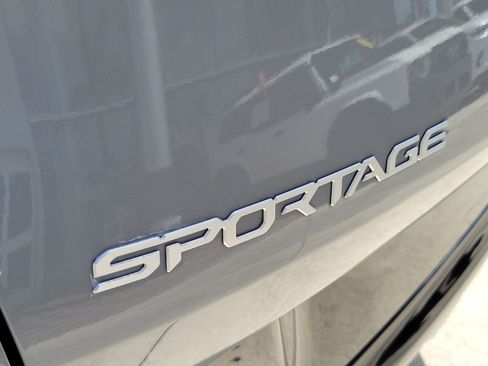 Used 2024 Kia Sportage SX FWD image 8
