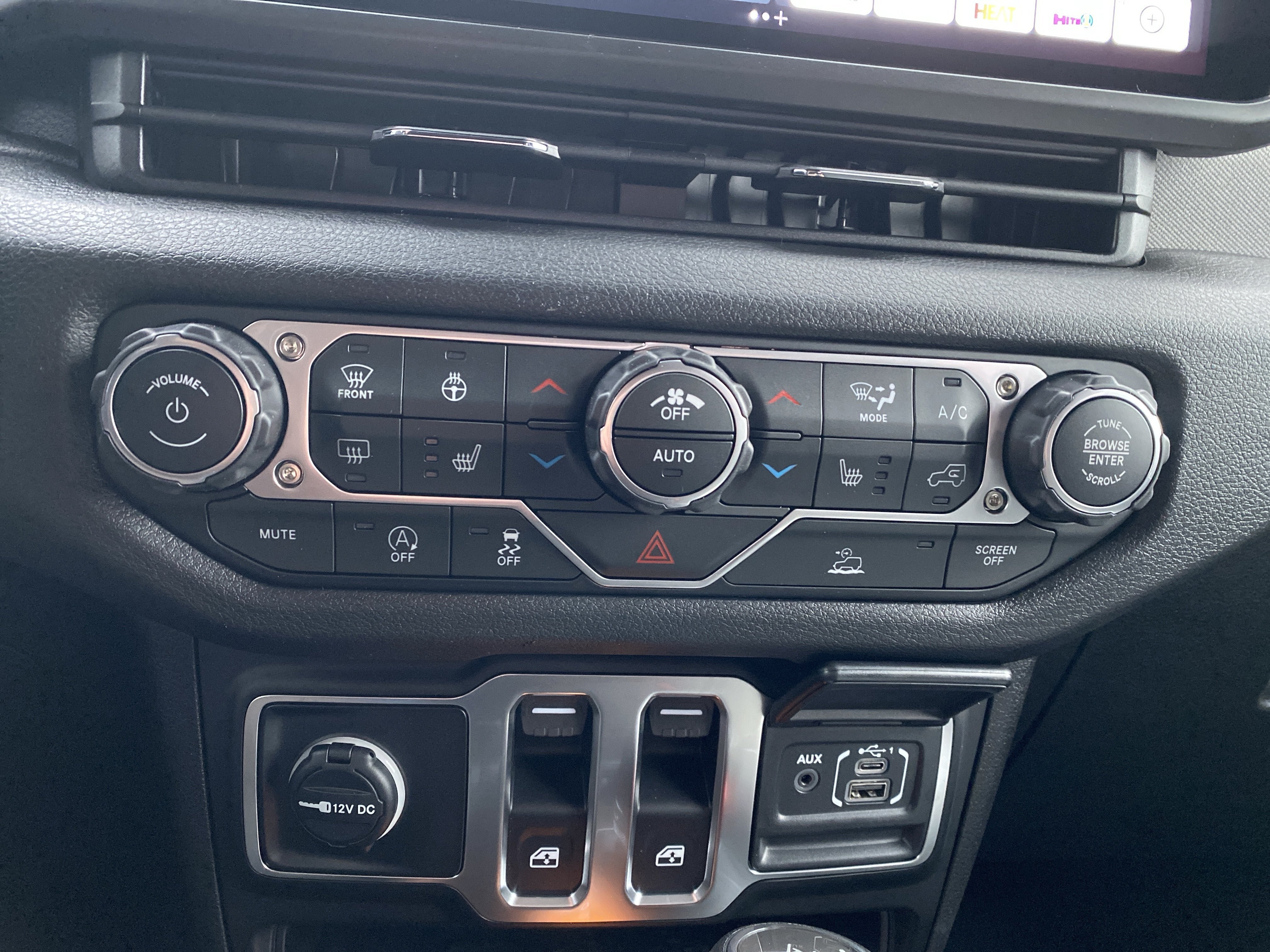 New 2026 Jeep Wrangler Sport AWD/4WD image 19