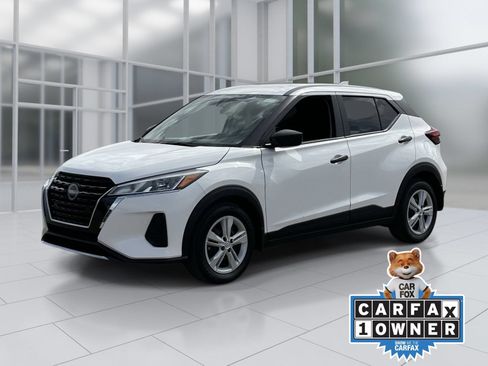Used 2024 Nissan Kicks S FWD image 2