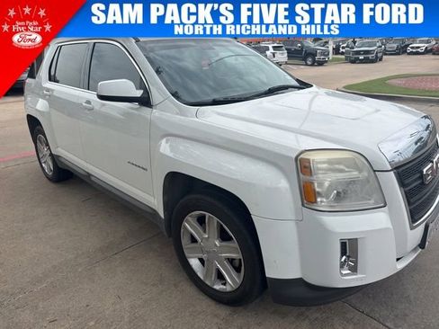 Used 2011 GMC Terrain SLE w/ Convenience Package FWD image 3