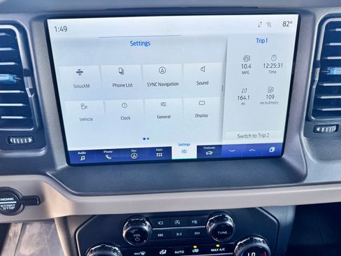 Used 2024 Ford Bronco Wildtrak image 18