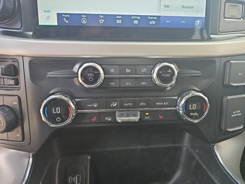 Used 2021 Ford F150 XLT w/ Equipment Group 302A High image 18