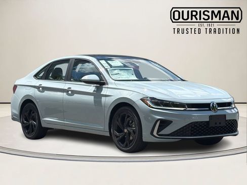 New 2026 Volkswagen Jetta SE FWD image 1