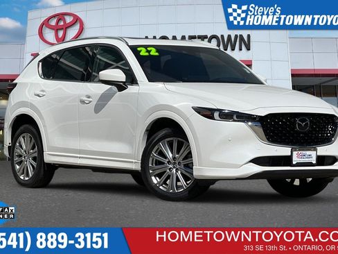 Used 2022 MAZDA CX-5 Signature image 1