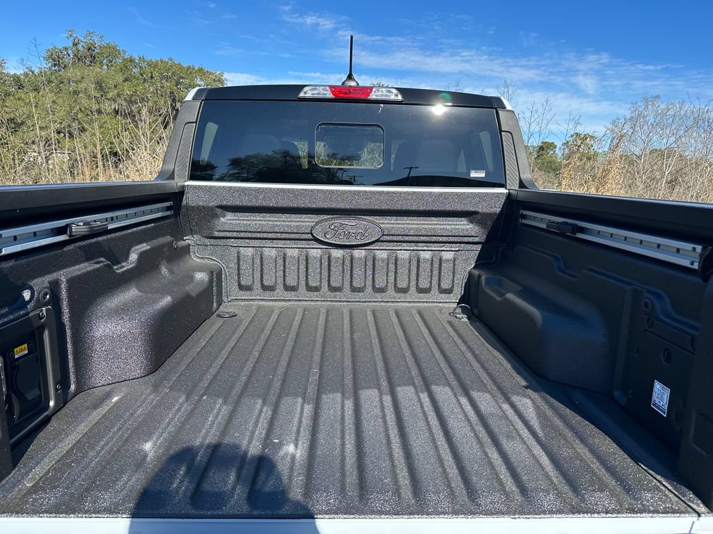 New 2026 Ford Maverick Lobo AWD/4WD image 40