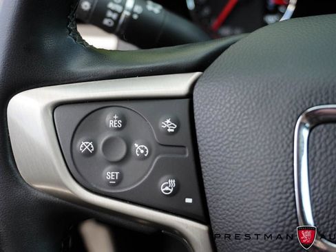 Used 2023 GMC Acadia Denali w/ Denali Technology Package AWD/4WD image 31