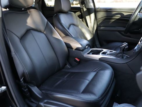 Used 2015 Cadillac SRX Base image 26