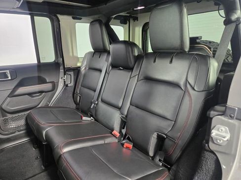 Used 2020 Jeep Wrangler Unlimited Rubicon image 16