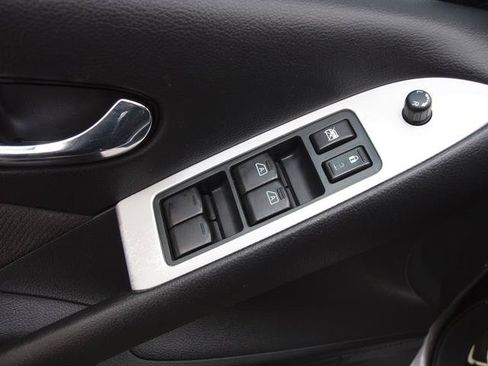 Used 2014 Nissan Murano S AWD/4WD image 8