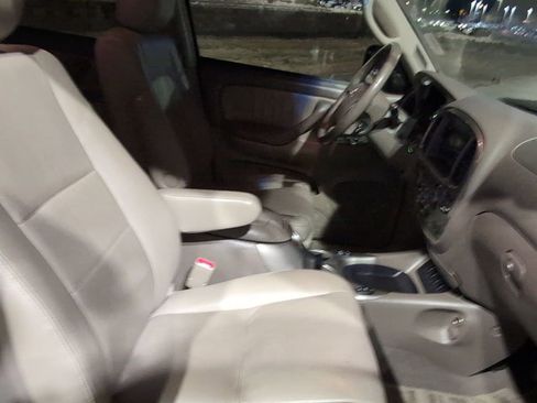 Used 2006 Toyota Sequoia Limited image 32