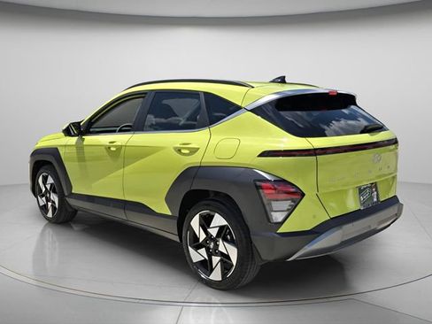 Used 2024 Hyundai Kona Limited FWD image 8
