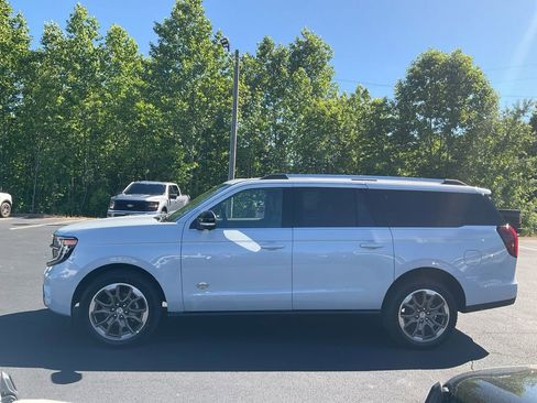 New 2026 Ford Expedition Max King Ranch AWD/4WD image 8