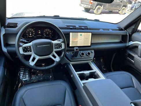 Used 2025 Land Rover Defender 110 S AWD/4WD image 24
