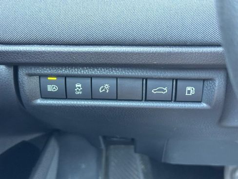 Certified 2025 Toyota Camry LE FWD image 23