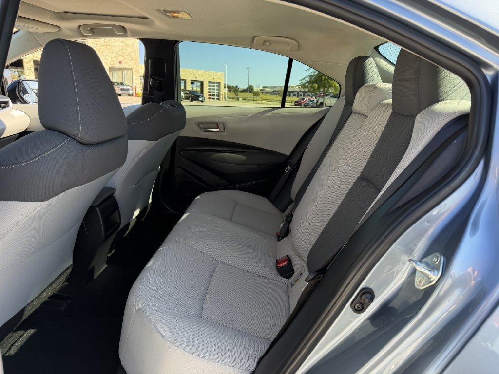 Used 2020 Toyota Corolla LE w/ LE Premium Package FWD image 28