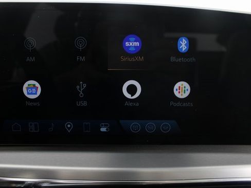 Used 2024 Cadillac Lyriq Sport image 6