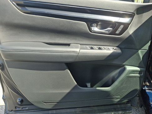 Used 2023 Honda CR-V EX-L image 12