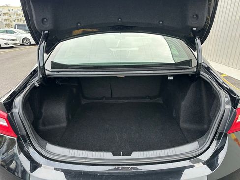 Used 2023 Chevrolet Malibu LT image 12