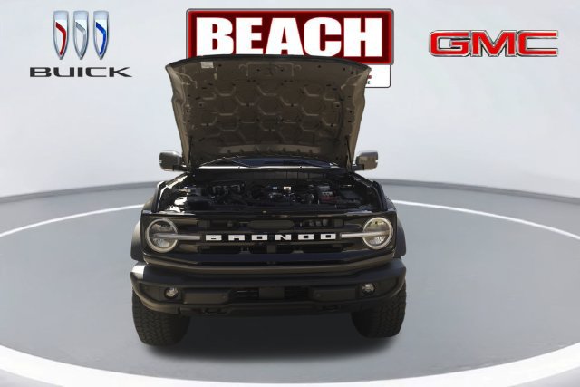 Used 2025 Ford Bronco Outer Banks w/ Sasquatch Package AWD/4WD image 9