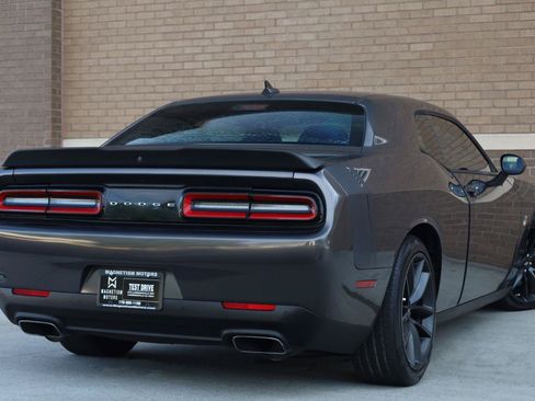 Used 2019 Dodge Challenger R/T Scat Pack w/ Plus Package RWD image 11