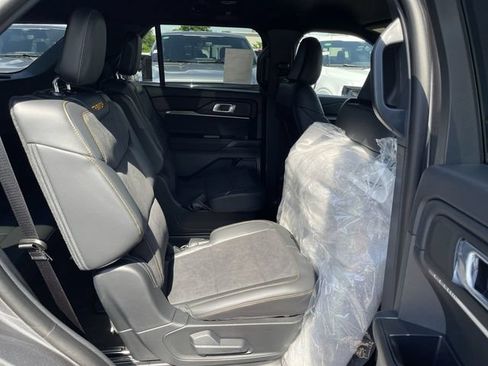 New 2026 Ford Explorer Tremor w/ Tremor Convenience Package AWD/4WD image 22