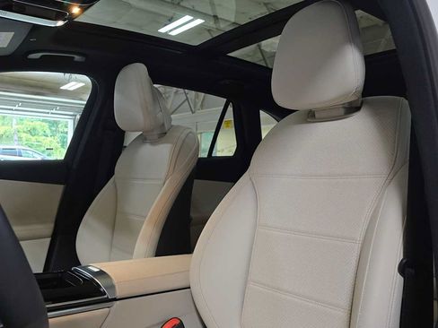 Certified 2026 Mercedes-Benz GLC 300 4MATIC image 21