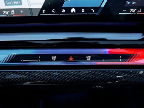 Used 2026 BMW M5 w/ Executive Package image 74