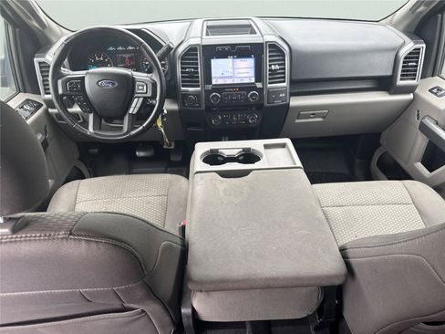 Used 2016 Ford F150 XLT w/ Equipment Group 302A Luxury AWD/4WD image 12