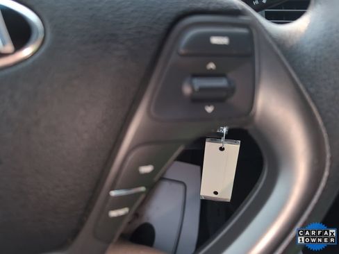 Used 2017 Kia Forte LX FWD image 16