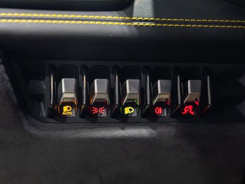 Used 2016 Lamborghini Huracan LP 580-2 image 41