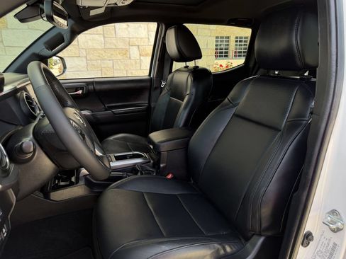 Used 2023 Toyota Tacoma Limited RWD image 26