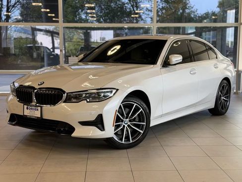 Used 2021 BMW 330i xDrive Sedan w/ Convenience Package AWD/4WD image 1