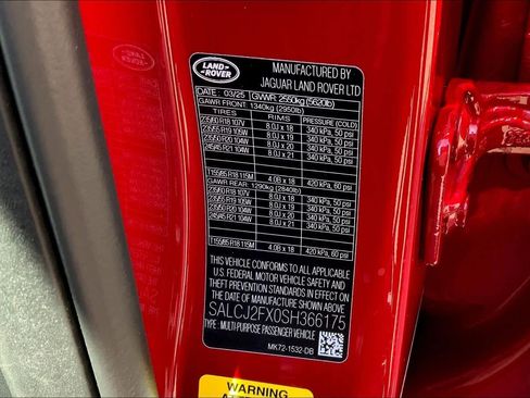 New 2025 Land Rover Discovery Sport S image 19