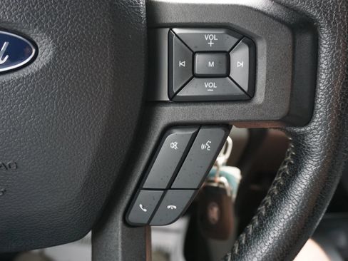 Used 2015 Ford F150 XLT w/ Equipment Group 302A Luxury AWD/4WD image 26