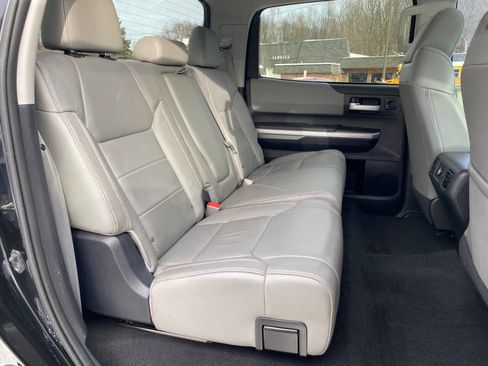 Used 2016 Toyota Tundra Limited image 17