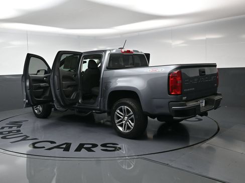 Used 2022 Chevrolet Colorado LT w/ LT Convenience Package AWD/4WD image 29