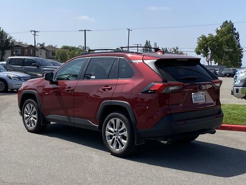 Certified 2025 Toyota RAV4 XLE Premium FWD image 4
