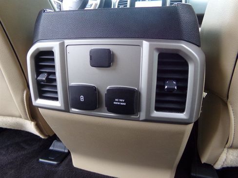 Used 2017 Ford F150 Lariat AWD/4WD image 32