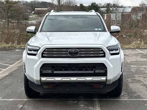 Used 2025 Toyota 4Runner Limited image 28