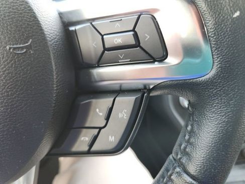 Used 2019 Ford Mustang Coupe image 23